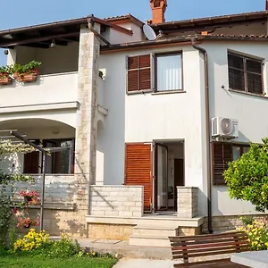 Apartament Nena, Pula
