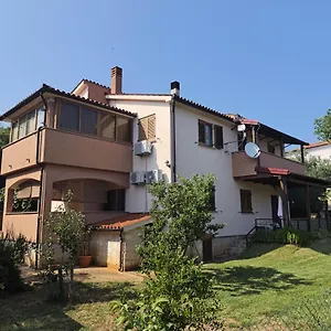 Iva Apartment